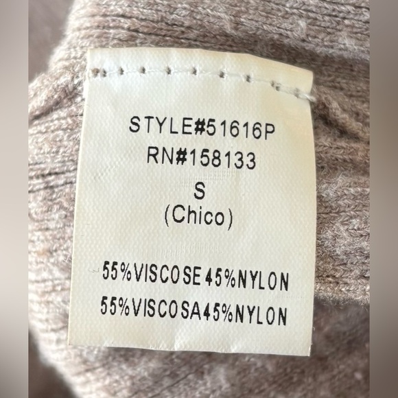 Staccato Soft Knit Front-Seam Crewneck - Picture 7 of 7